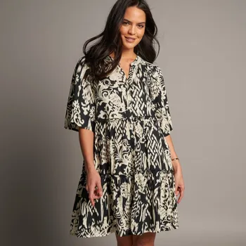 Dámské šaty Krátké volánové šaty s etno potiskem černá/režná 44