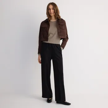 Dámské kalhoty Reserved - Kalhoty s&nbsp;nažehlenými puky - černý - 1018P-99X - 1018P-99X-XXL-2