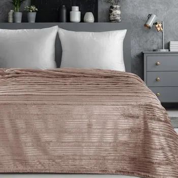 deka Flanelová deka NINA v pudrové barvě Rozměr deky: 150x200cm