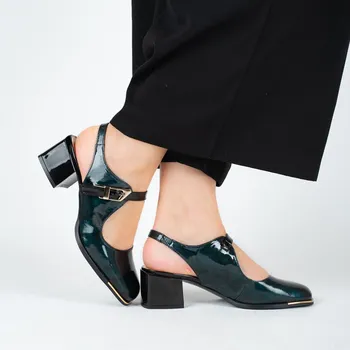 Dámské sandále Dámské zelené lakované Mary Jane lodičky s výraznou přezkou Letizia Velikost: 36