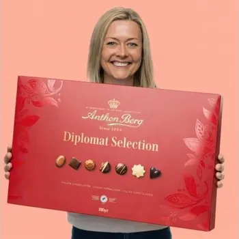 Bonboniéra Anthon Berg Diplomat Luxusní Bonboniéra 1000 g