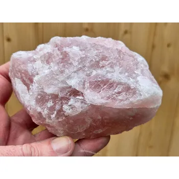 Přírodní kámen Růženín přírodní kámen 593g