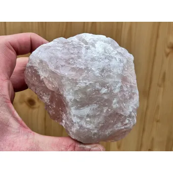 Přírodní kámen Růženín přírodní kámen 738g