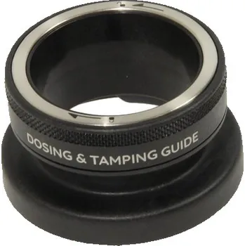 Příprava nápoje Dávkovací násypka DeLonghi EC 9155 Specialista