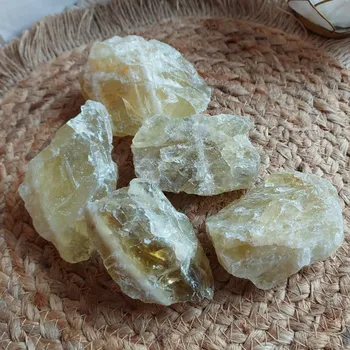 Surový Citrín 7+ cm