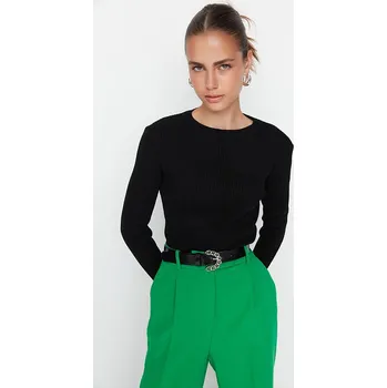 Dámské tričko trendyol Schwarz 970605 M