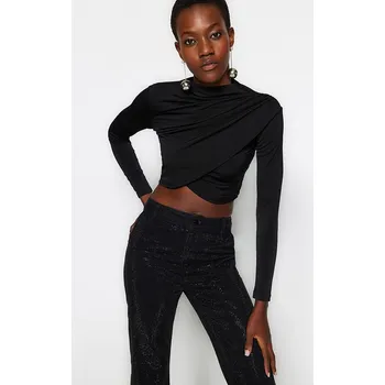 Dámské tričko trendyol Schwarz 681552 M