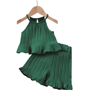 Dívčí letní set tílko s tenkými ramínky a kratasy s řasením Výstřih do O Lehký pohodlný komplet pro dívky zelená 12-24 měsíců
