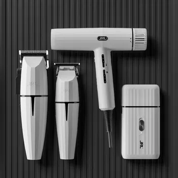 Holicí strojek POŠKOZENÁ KRABICE: JRL GHOST 3 - akumulátorový střihací, konturovací a holicí strojek a fén Forte Pro v bílé barvě + Stlačený vzduch, 400 ml + olej na mazání M22, 200 ml