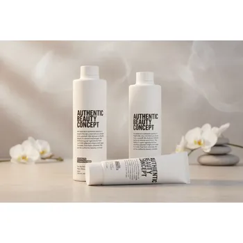 Paletka dekorativní kosmetiky Hydrate Authentic Beauty Trio