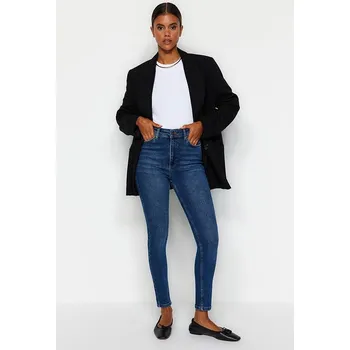 Dámské džíny Džíny trendyol Dunkelblau 1223864 32