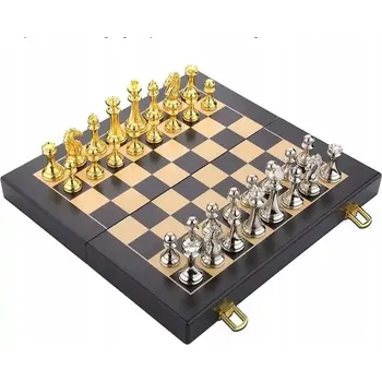Šachy LUXUSNÍ KOVOVÁ ŠACHOVÁ SADA + DŘEVĚNÁ ŠACHOVNICE