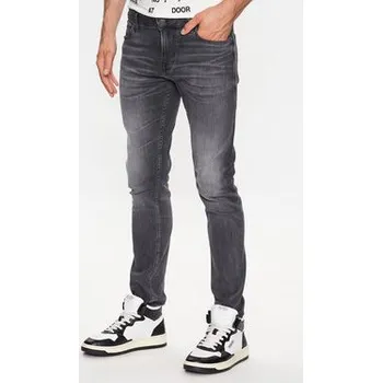 Dámské džíny Guess Jeansy Miami M2YAN1 D4Q52 Šedá Skinny Fit 34_32