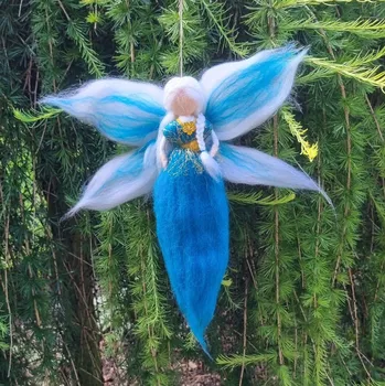 Andělka z ovčího rouna hand made - modrá Motiv: 1