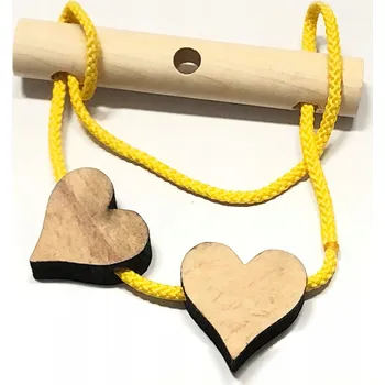 Hračka pro nejmenší Vzdělávací Hračka . Na zamotané čáře. Zamotaná srdíčka