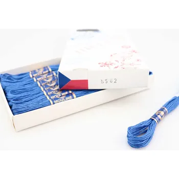 Niťárna Vyšívací příze Mouline 5562 - sytě modrá