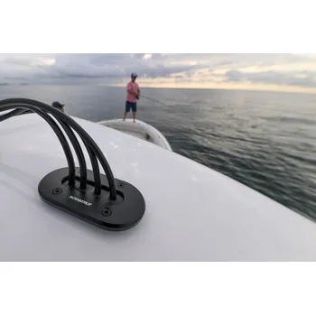 Příslušenství ke karavanu Univerzální kabelová průchodka Scanstrut DS--LP-Multi až pro 4 kabely