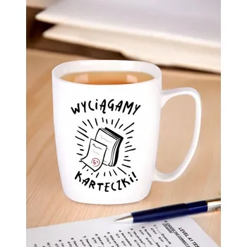 VYTAHUJEME KARTIČKY / bílý hrnek s uchem