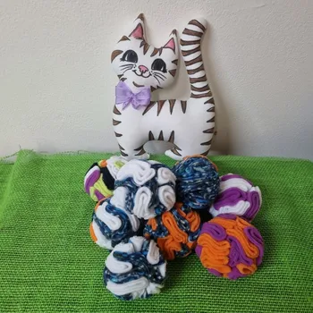 Hračka pro kočku Nebe doma Čmuchací míček pro kočky – Snuffle Ball Ø 7 cm