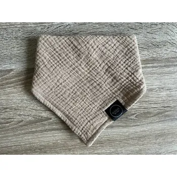 added EST.2020 SLINTÁČEK SANDYWOOD