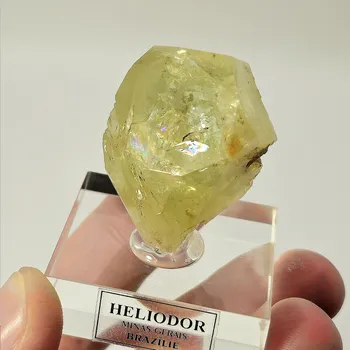 Přírodní kámen Heliodor z Brazílie 37x30mm