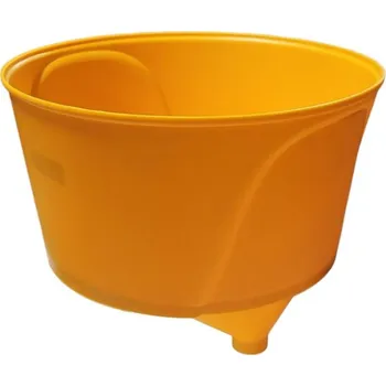 Vrchní násypník na šrotovník Strend Pro, na obilí