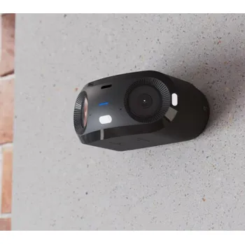 Bezpečnostní kamera UBNT UVC G6 180°, UniFi 16MP IP kamera, černá