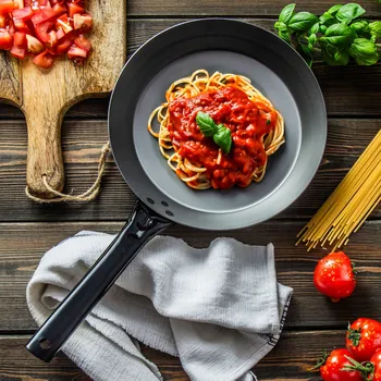 Pánev Cikánská ocelová pánev SPINWAR 24 cm