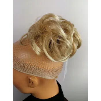 Příčesek Příčesek krátké syntetické blond vlasy Mona