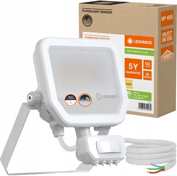 LED reflektor Ledvance Floodlight Sensor 17W 3000K teplá bílá 2200lm IP65 bílý
