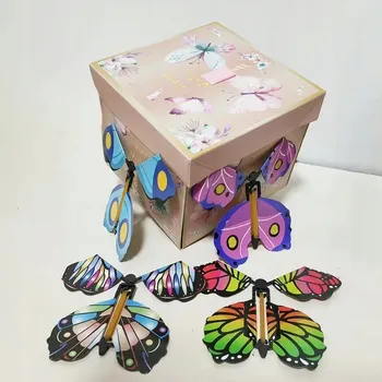 Dárková krabička Krabička překvapení - dárková sada s létajícími motýly jako dárek