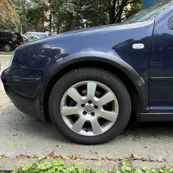 Blatník karosérie Plastové prahy a lemy VW Golf 4 1997-2004