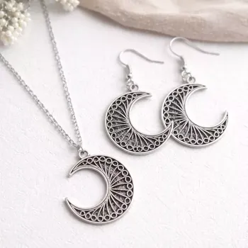 Souprava šperků Set řetízek a náušnice s měsícem