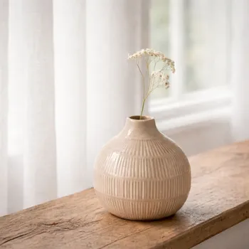 Váza BOLTZE Keramická váza Kayle béžová