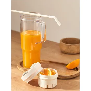 Sinsay - Znovu použitelný hrnek s brčkem - krémová - 188CY-01X - 188CY-01X-ONE-3