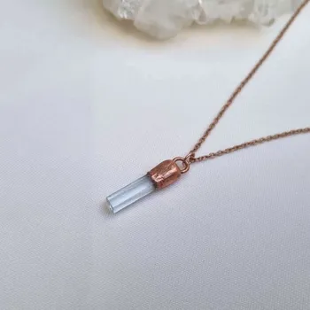 Náhrdelník Akvamarín přírodní krystal - přívěsek/náhrdelník ŠPERKY S PŘÍRODNÍMI KRYSTALY