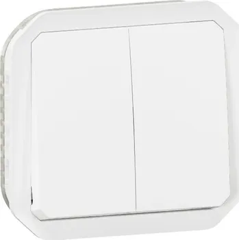 vypínač Nové Plexo Dvojitý spínač podsvícený mechanismus Bílý Legrand 069625L