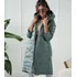 Dámský kabát Dlouhý elegantní prošívaný zimní zateplený kabát Samanta zelený, 52