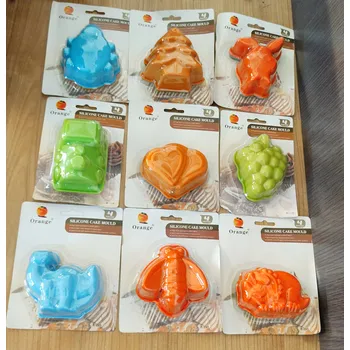 Kuchyňská škrabka LEVNO Silikonové formičky na pečení muffinů Rozbalev(n)o