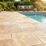 Kameny.cz Travertinová venkovní dlažba Lima Crem – románský patent 3 cm