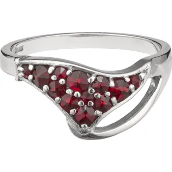 Prsten Stříbrný prsten s českým granátem, rhodiovaný - trojúhelník Velikost: 62
