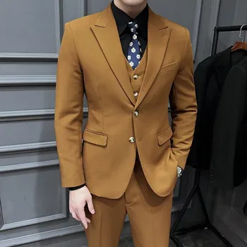 Pánský oblek Best Fashion Pánský svatební třídílný oblek slim střihu Velikost: XXS, Barva (Varianta): Karamelová