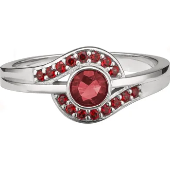 Prsten Stříbrný prsten s českým granátem, rhodiovaný Velikost: 52