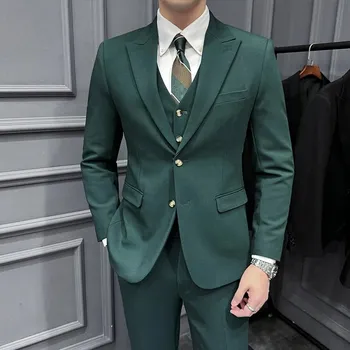 Best Fashion Pánský svatební třídílný oblek slim střihu Velikost: S, Barva (Varianta): Tmavě zelená