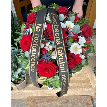 Smuteční dekorace Smuteční vypichované kulaté aranžmá Vlastní složení - rozvoz Praha