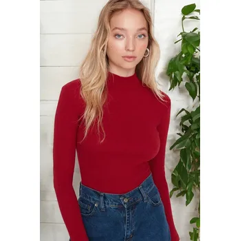 Dámské tričko trendyol Rot 1880946 XS