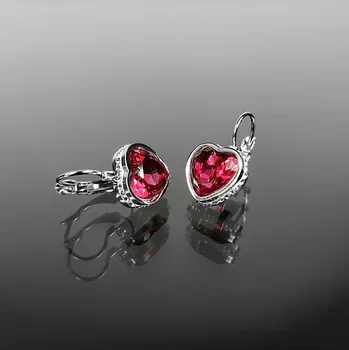 Šperk Exkluzivní ocelové náušnice balené v dárkové krabičce č. 1046