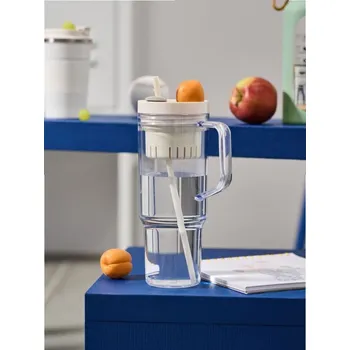 Sinsay - Znovu použitelný hrnek s&nbsp;brčkem - krémová - 188CY-01X - 188CY-01X-ONE-3