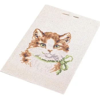 Vyšívací vzor Dětská vyšívací sada s předtištěným motivem 020736/3, bílá kočička (předtisk, jehla a nitě), 14x20cm