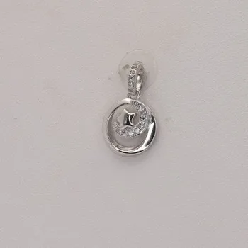 Přívěsek Stříbrný přívěsek s kamenem